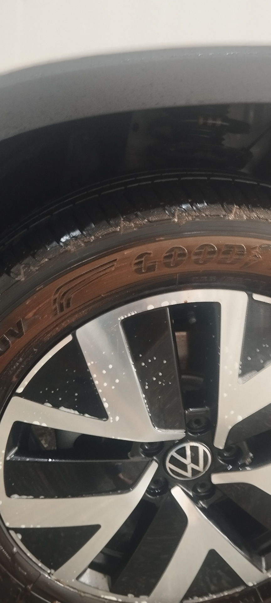 Фото в бортжурнале Volkswagen Tayron